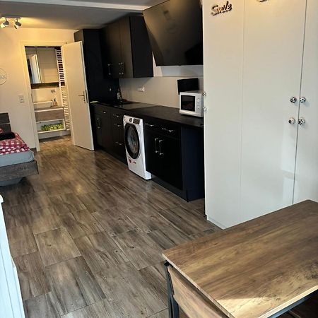 Ferienwohnung Beutelsbacherstr. 12 C Stuttgart Ngoại thất bức ảnh